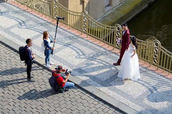 Photographes mariage à bordeaux : guide pour des souvenirs inoubliables